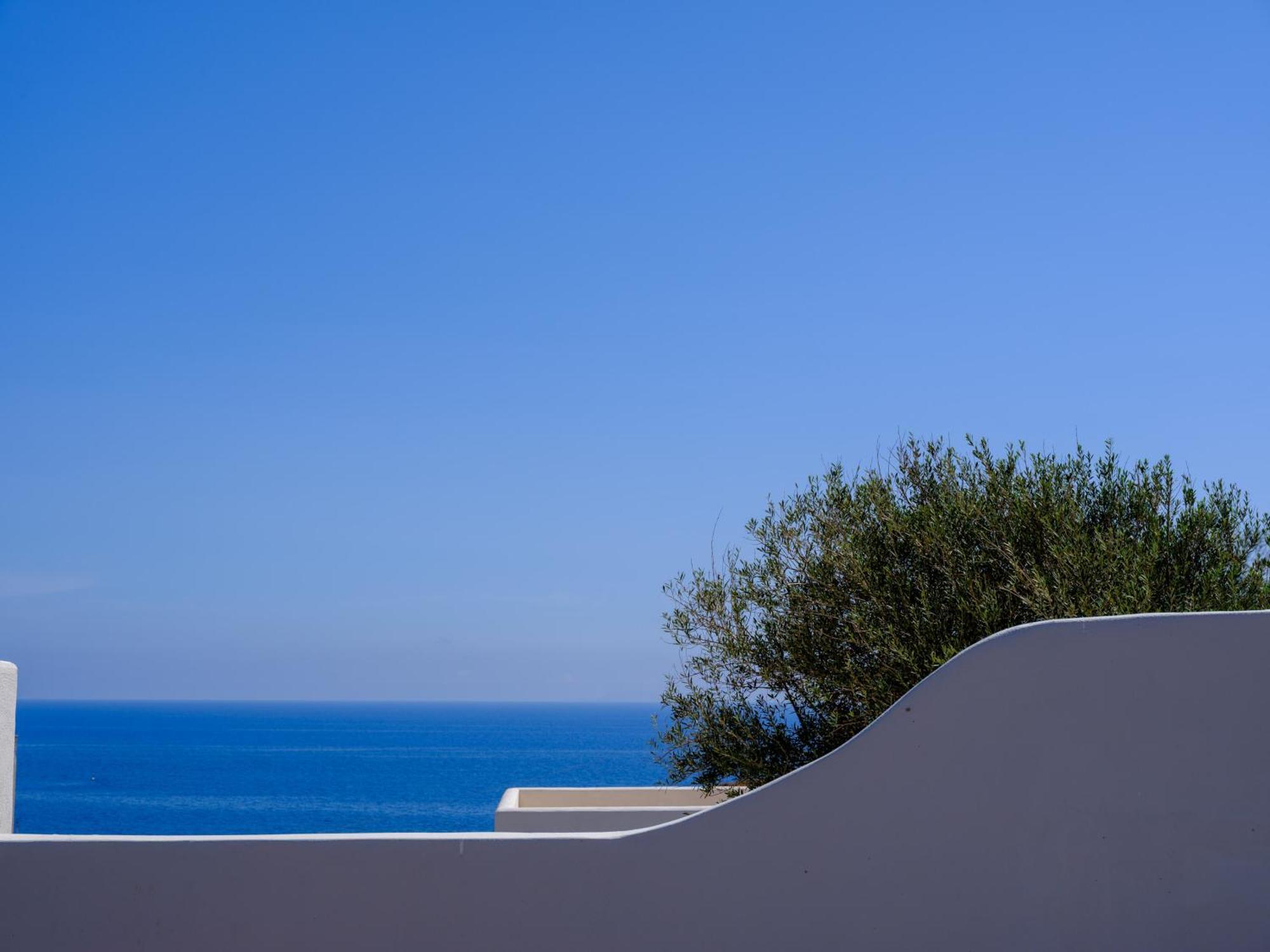 Santorini C Villa Фира Екстериор снимка